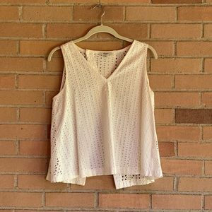 ✨SOLD✨ Madewell eyelet top